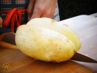 Plněné gratinované brambory na grilu Weber