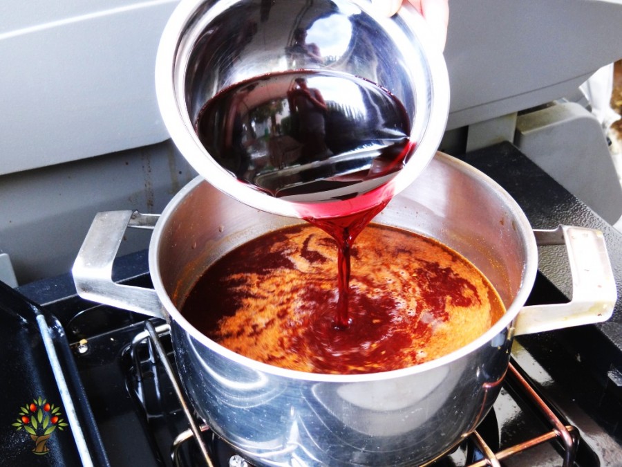 Cibulový DIP k hovězímu masu