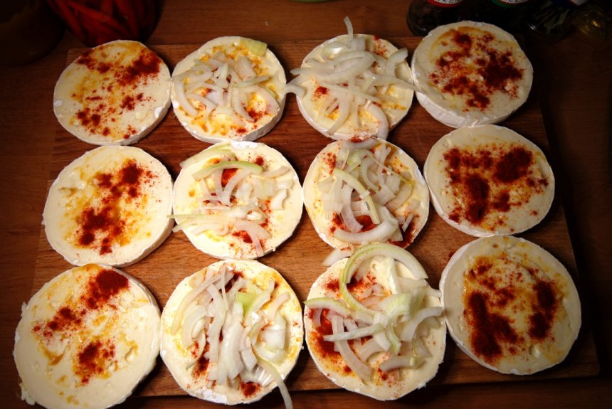 Nakládaný hermelín  s chilli